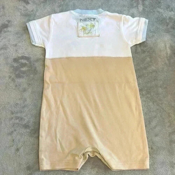 Next - LIKE NEW - Set of 3 short sleeve rompers. Size  6-9 months - Picture 7 of 7